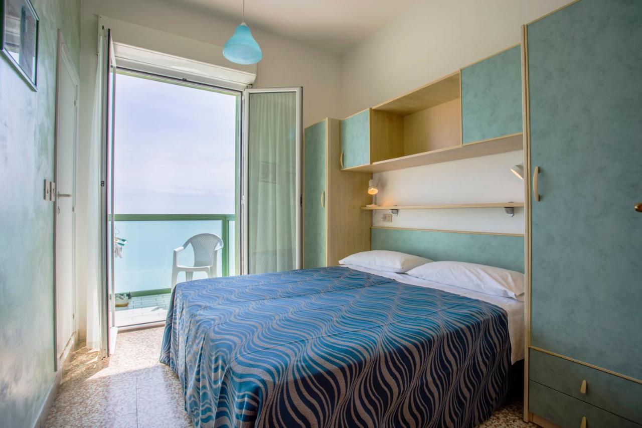 Costa Del Sole Only Room Морской Милан Экстерьер фото