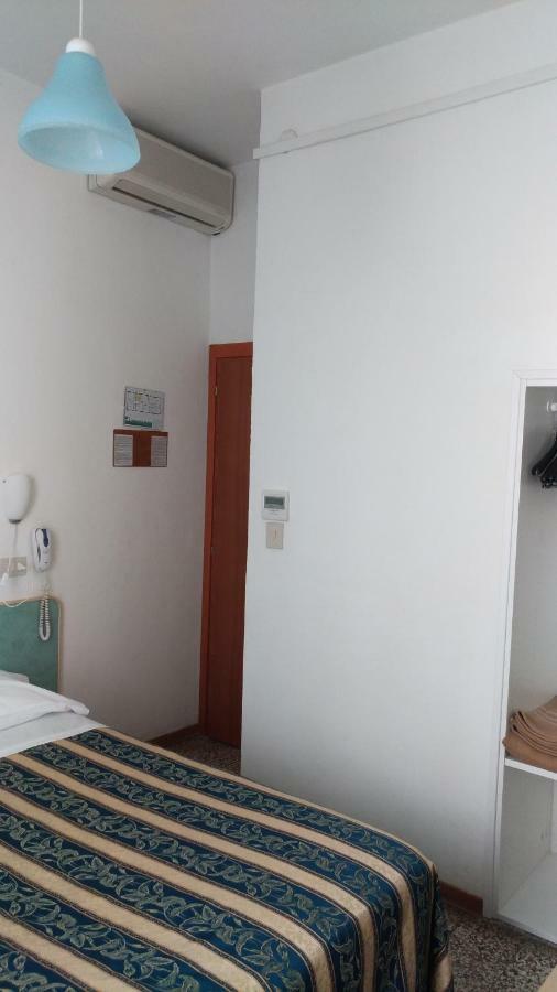 Costa Del Sole Only Room Морской Милан Экстерьер фото